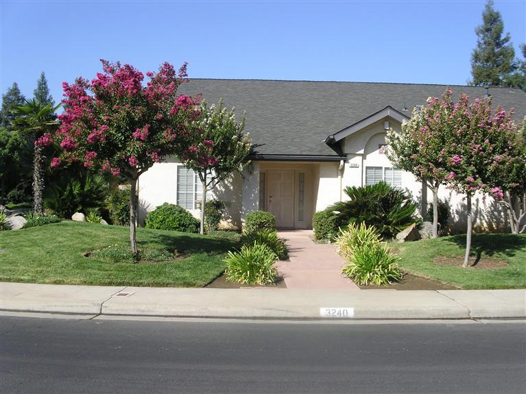 3240 Holly Ave, Clovis, CA 93611 photo 1