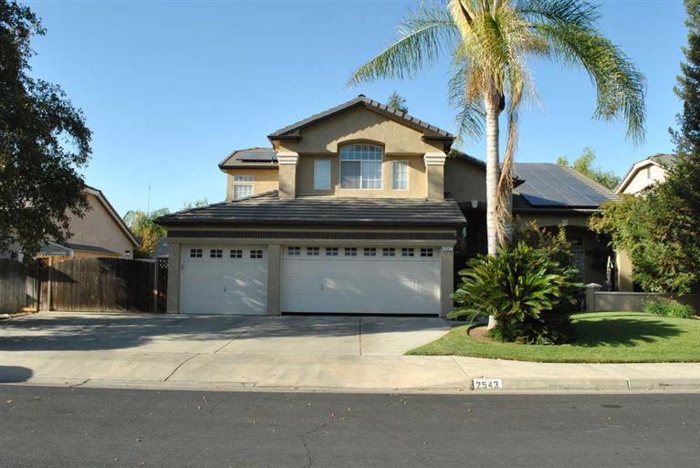 2543 Twain Ave, Clovis, CA 93611 photo 1