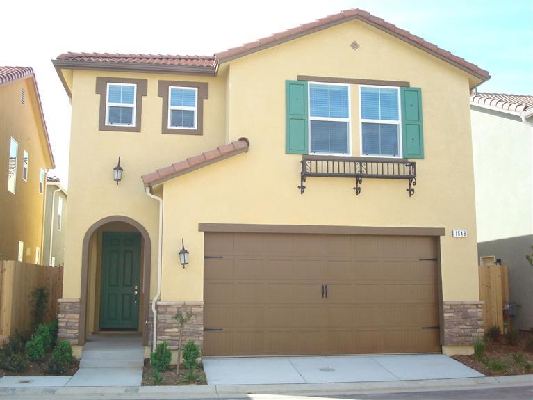 1548 N Rendezvous Way, Clovis, CA 93619 photo 1