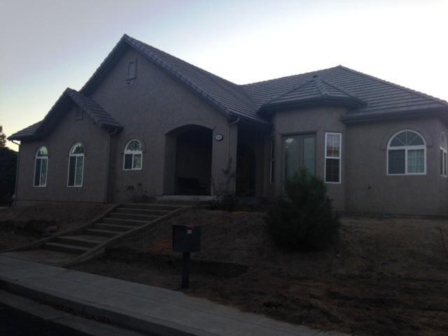456 Harvard Ave, Clovis, CA 93612 photo 1