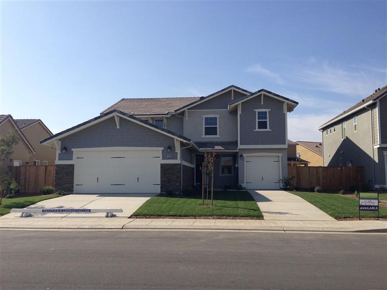 1026 Maine Ave, Clovis, CA 93619 photo 1