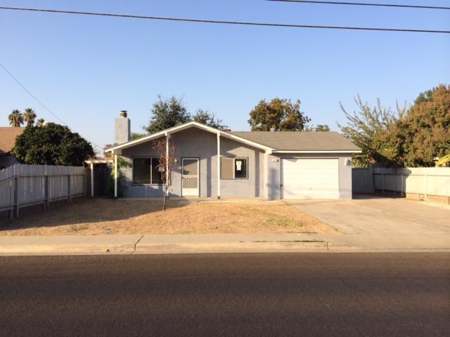 1250 E Duff Ave, Reedley, CA 93654 photo 1