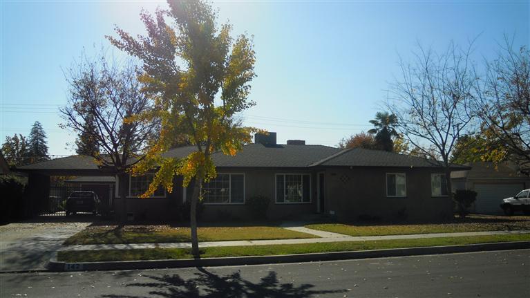 142 E Andrews Ave, Fresno, CA 93704 photo 1