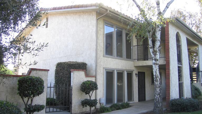 115 S Granada Dr #5, Madera, CA 93637 photo 1