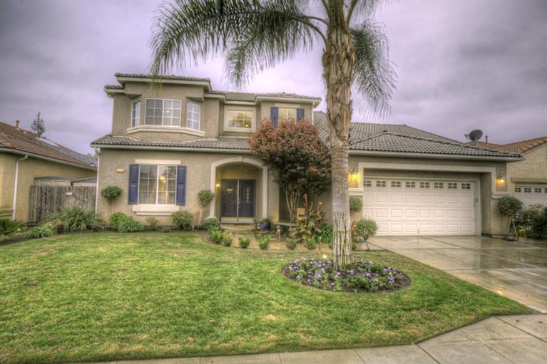 2382 Prescott Ave, Clovis, CA 93619 photo 1