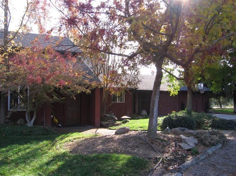5592 E Cole Ave, Clovis, CA 93619 photo 1