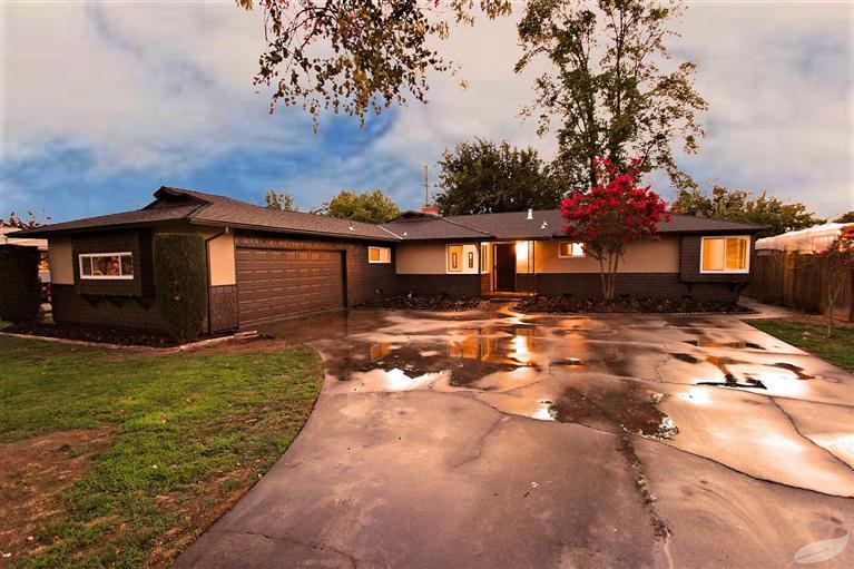708 Williams Ave, Madera, CA 93637 photo 1