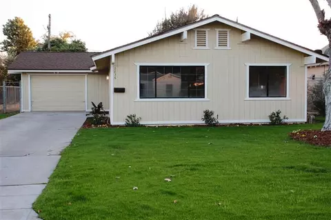 2836 E Normal Ave, Fresno, CA 93703 photo 1