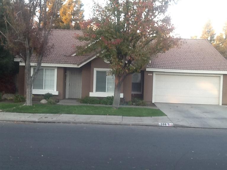 399 W Fallbrook Ave, Clovis, CA 93611 photo 1