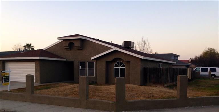 1029 E Jolson Ave, Fresno, CA 93706 photo 1