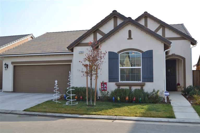 3780 Chessa Ln, Clovis, CA 93619 photo 1