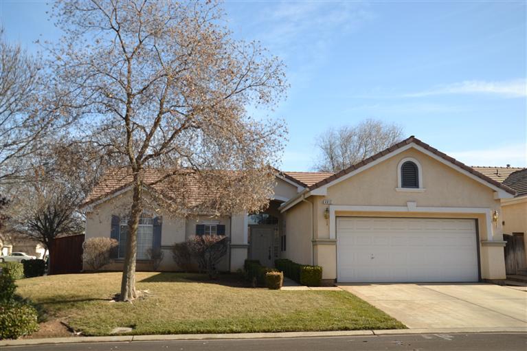 4912 N Crystal Springs Ct, Clovis, CA 93619 photo 1