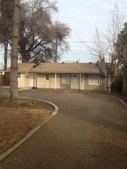 1516 Pine St, Selma, CA 93662 photo 1
