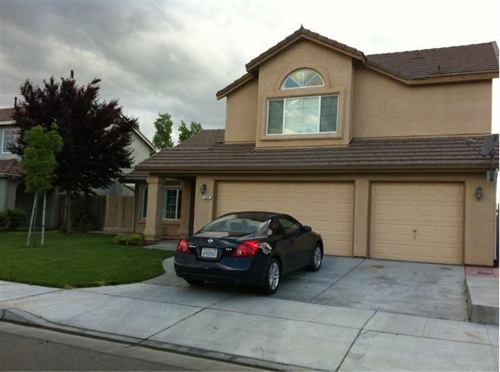 906 Cosentino Dr, Madera, CA 93637 photo 1