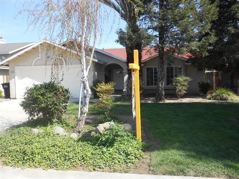 2280 Jasper St, Selma, CA 93662 photo 1
