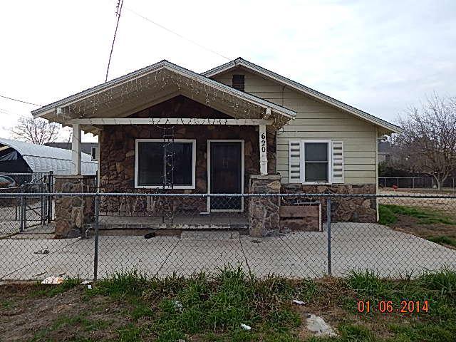 620 Vineyard Ave, Madera, CA 93638 photo 1