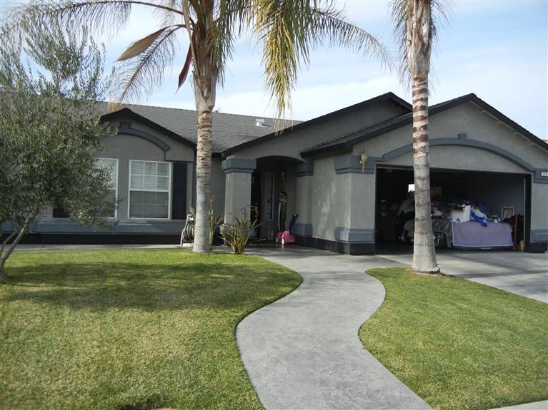 246 Timberline Dr, Madera, CA 93637 photo 1