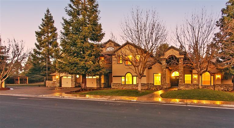 1157 N Mckelvy Ave, Clovis, CA 93611 photo 1