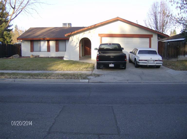 957 Columbia Ave, Merced, CA 95340 photo 1