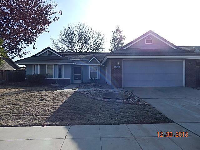 1774 Jefferson Ave, Madera, CA 93637 photo 1