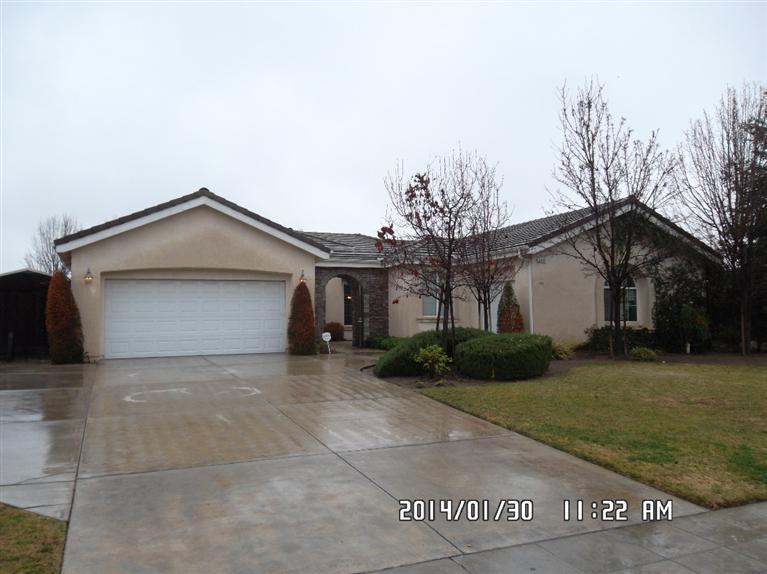 2451 Filbert Ave, Clovis, CA 93611 photo 1