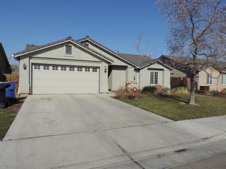1874 Lime Ave, Sanger, CA 93657 photo 1