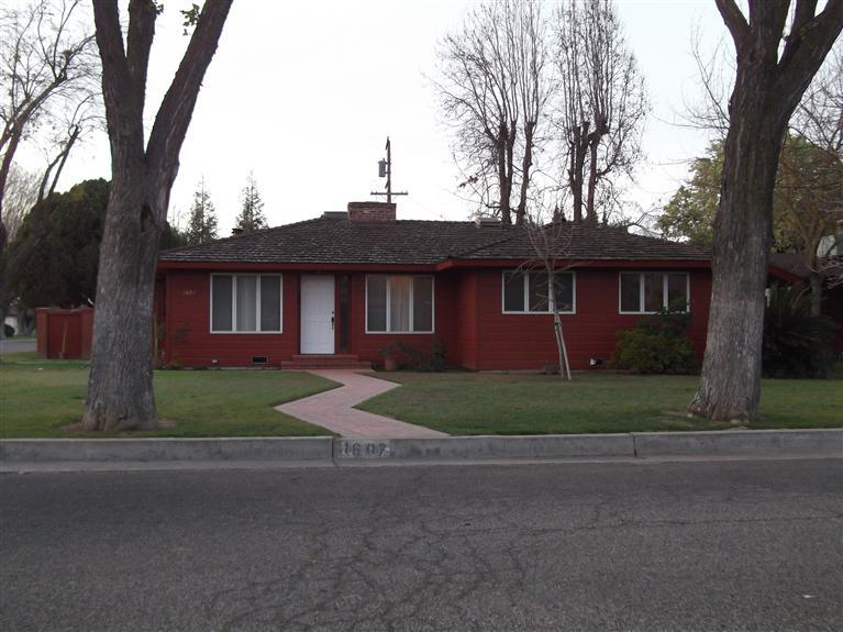 1602 Jennings St, Madera, CA 93637 photo 1