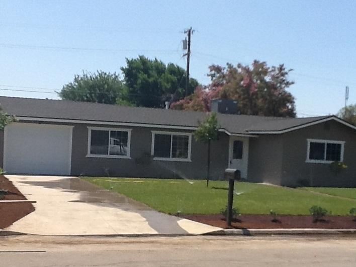 8641 E Ostler St, Selma, CA 93662 photo 1
