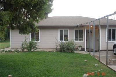 16405 E Goodfellow Ave, Sanger, CA 93657 photo 1
