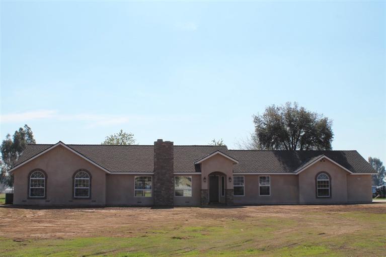12155 E Paul, Clovis, CA 93619 photo 1