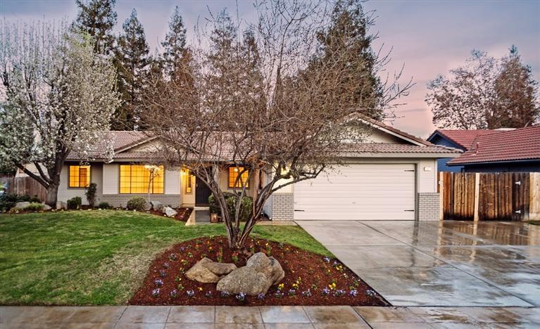 331 Armstrong Ave, Clovis, CA 93611 photo 1