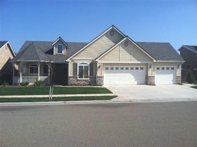 1957 N Karen Avenue Ave, Clovis, CA 93619 photo 1