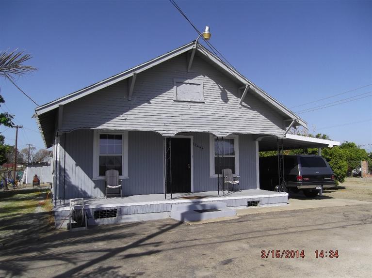 12444 E Central Ave, Sanger, CA 93657 photo 1