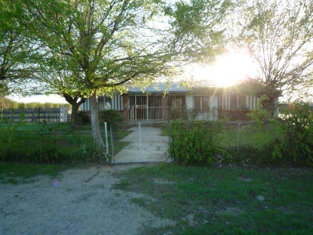 16891 Amador St, Madera, CA 93638 photo 1