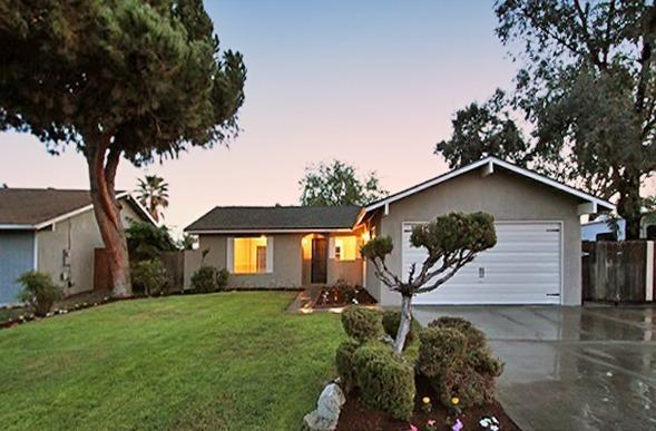 1463 Indianapolis Ave, Clovis, CA 93611 photo 1