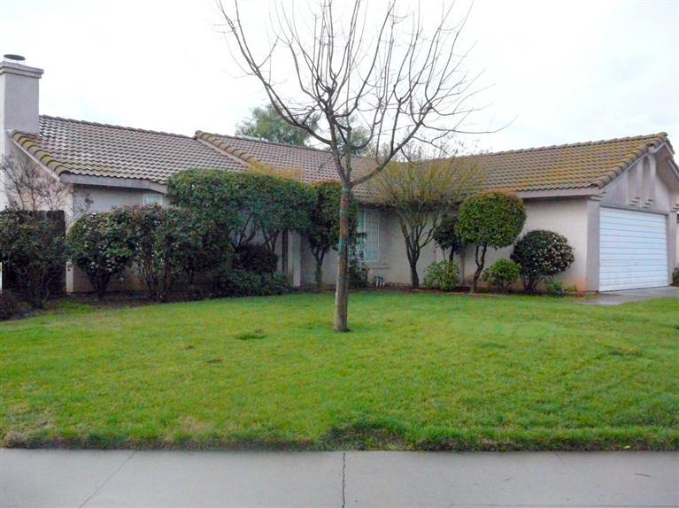 10 Daisy Ln, Sanger, CA 93657 photo 1