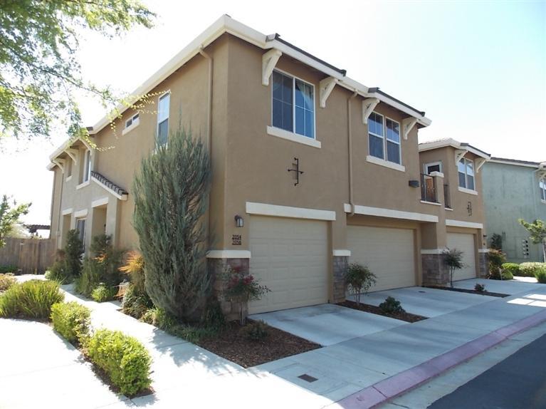 2056 Boccioni Ln, Clovis, CA 93611 photo 1