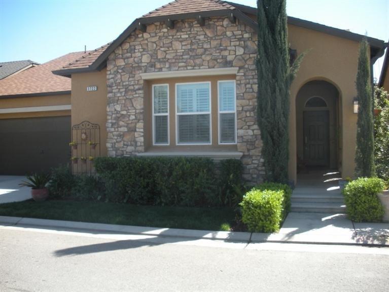 3722 Heritage Ln, Clovis, CA 93619 photo 1