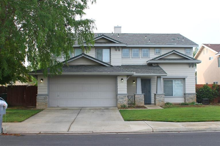2942 Bellaire Ave, Clovis, CA 93611 photo 1