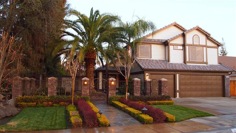1141 N Homsy Ave, Clovis, CA 93611 photo 1