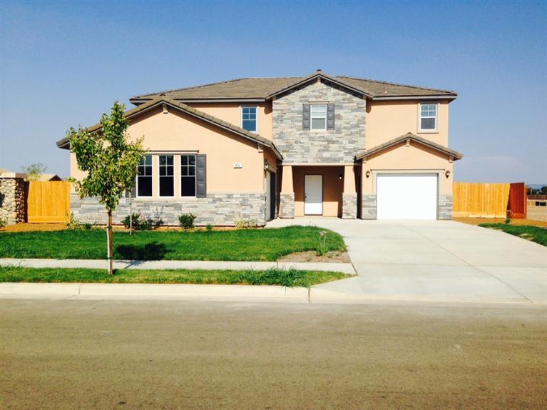 816 Pinewood Ave, Sanger, CA 93657 photo 1