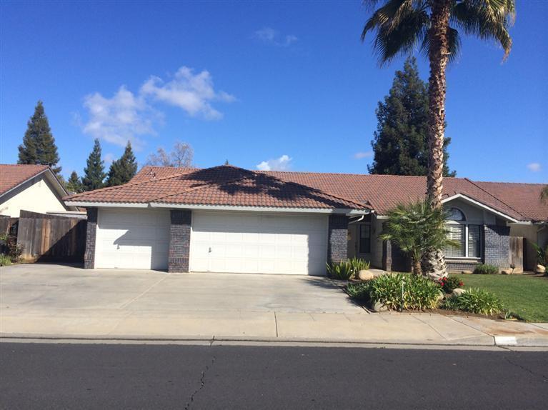 1989 Escalon Ave, Clovis, CA 93611 photo 1
