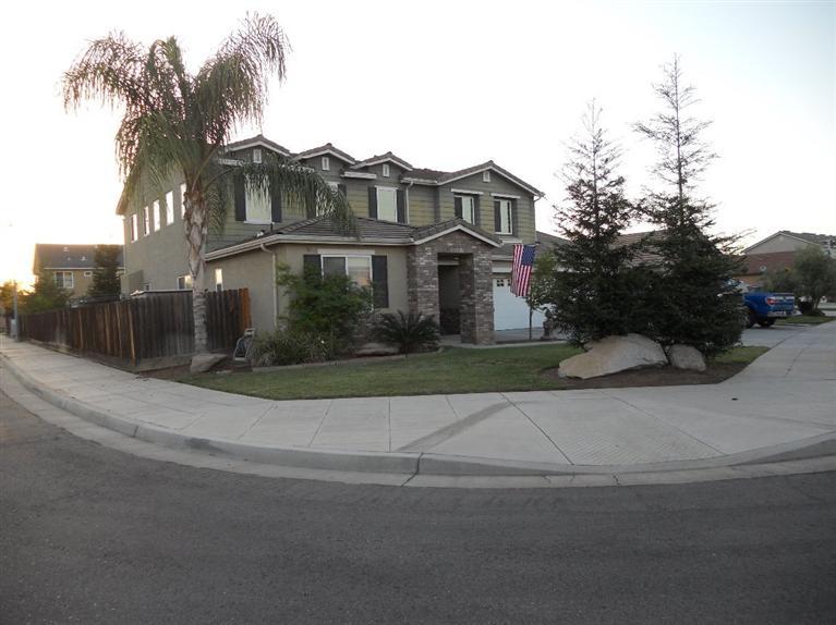 1088 Ryan Ave, Clovis, CA 93611 photo 1