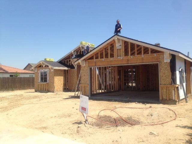 1007 Simonian, Fowler, CA 93625 photo 1
