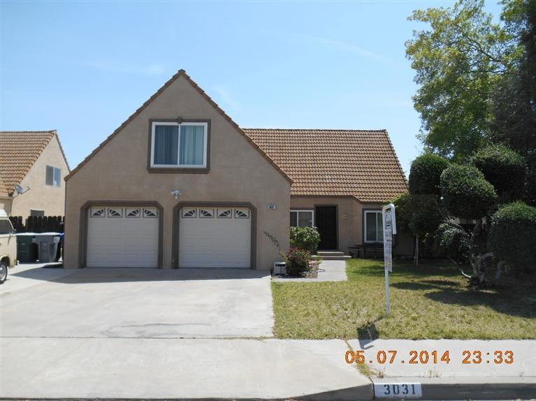 3031 Sylmar Ave, Clovis, CA 93612 photo 1