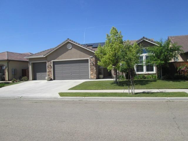 3267 Fairmont Ave, Clovis, CA 93619 photo 1