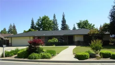 2152 Alamos Ave, Clovis, CA 93611 photo 1