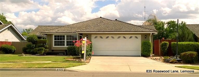 835 Rosewood Ln, Lemoore, CA 93245 photo 1