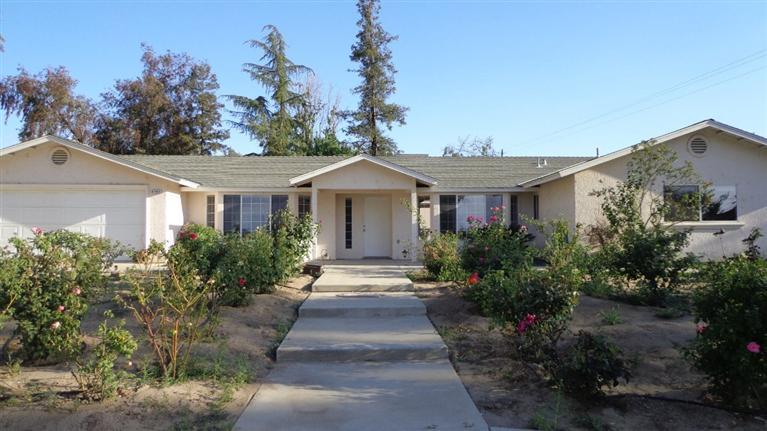 4783 E Hochderffer Ave, Laton, CA 93242 photo 1