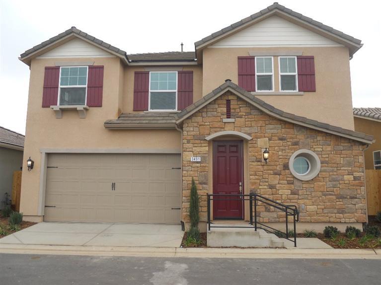 3560 Richmond Ave, Clovis, CA 93619 photo 1
